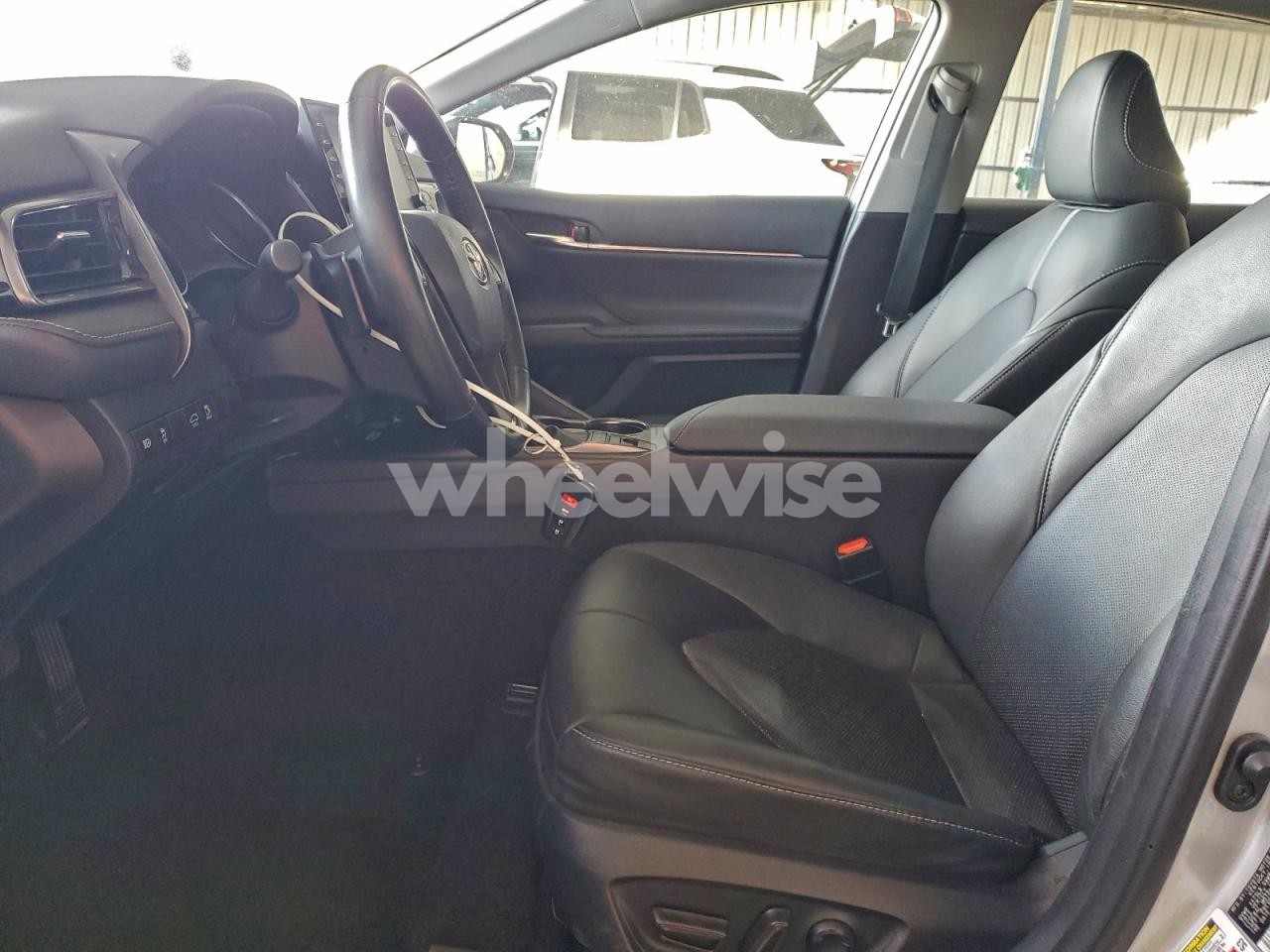 Photo 7 of 2024 TOYOTA CAMRY XSE (VIN 4T1K61AK1RU232900)