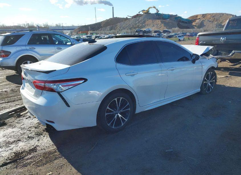 Photo 4 of 2020 Toyota Camry XSE (VIN 4T1K61AK2LU348226)