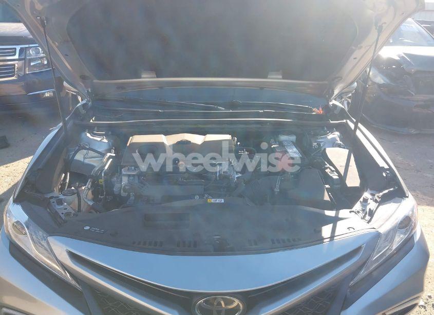 Photo 10 of 2020 Toyota Camry XSE (VIN 4T1K61AK2LU957333)