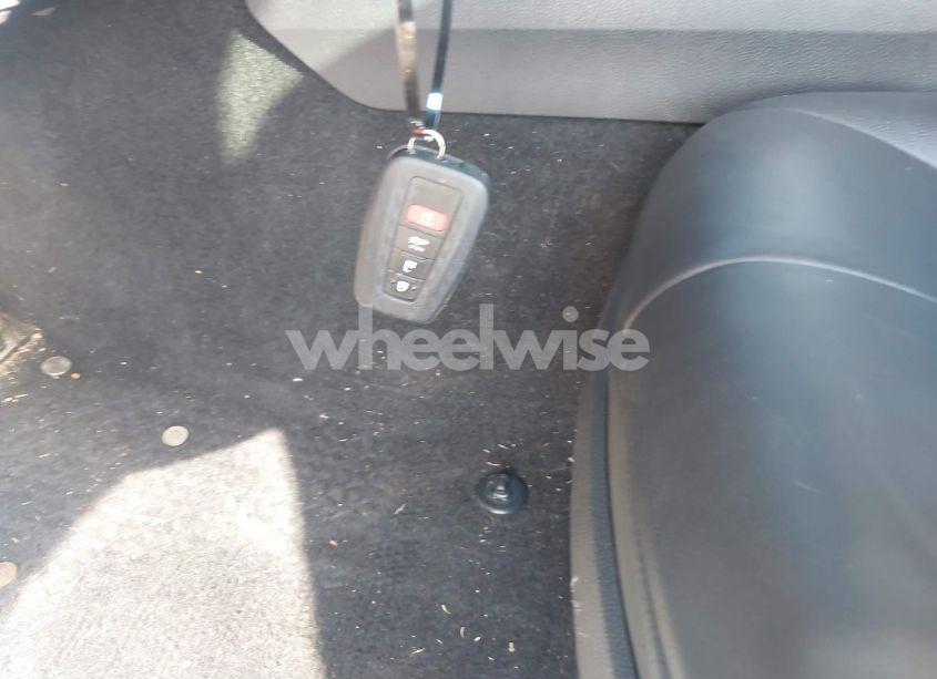 Photo 11 of 2020 Toyota Camry XSE (VIN 4T1K61AK2LU957333)