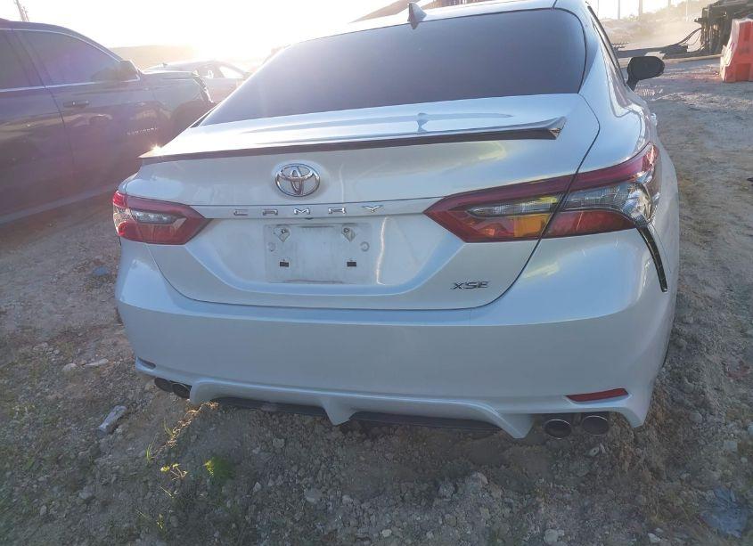 Photo 16 of 2021 Toyota Camry XSE (VIN 4T1K61AK2MU495700)