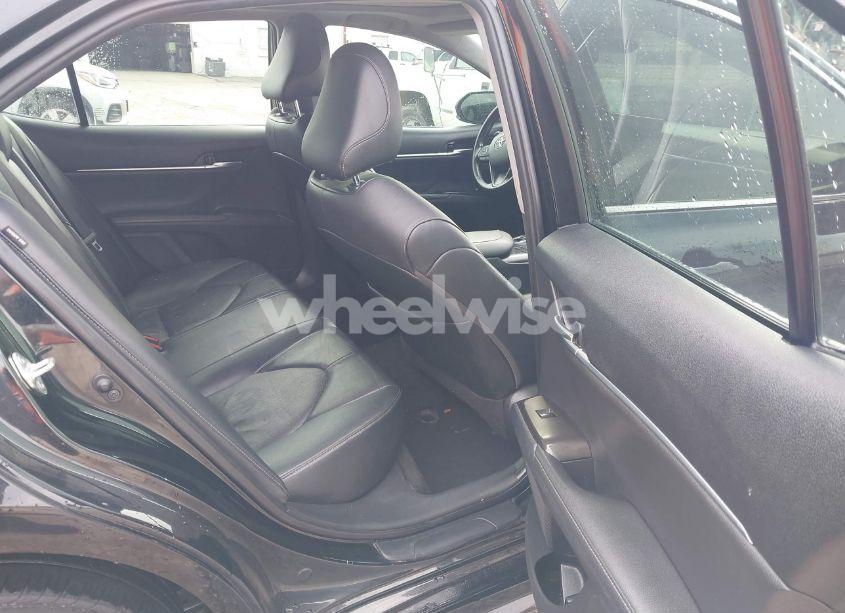 Photo 8 of 2021 Toyota Camry XSE (VIN 4T1K61AK2MU530803)