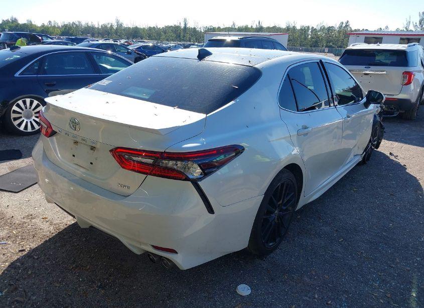 Photo 4 of 2021 Toyota Camry XSE (VIN 4T1K61AK2MU566149)