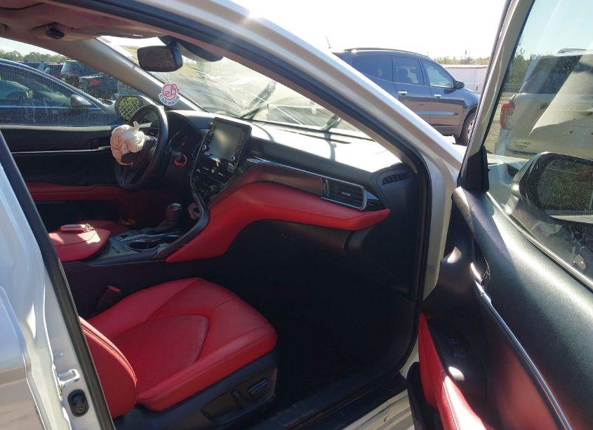 Photo 5 of 2021 Toyota Camry XSE (VIN 4T1K61AK2MU566149)