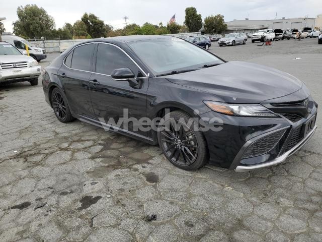 Photo 11 of 2022 TOYOTA CAMRY XSE (VIN 4T1K61AK2NU714978)