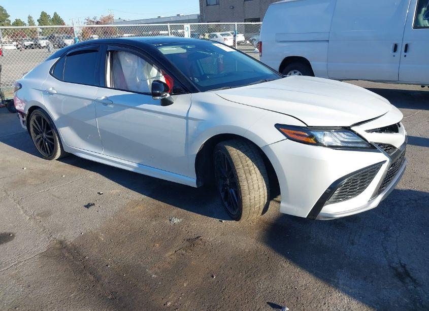 2023 Toyota Camry XSE (VIN 4T1K61AK2PU102900) main photo