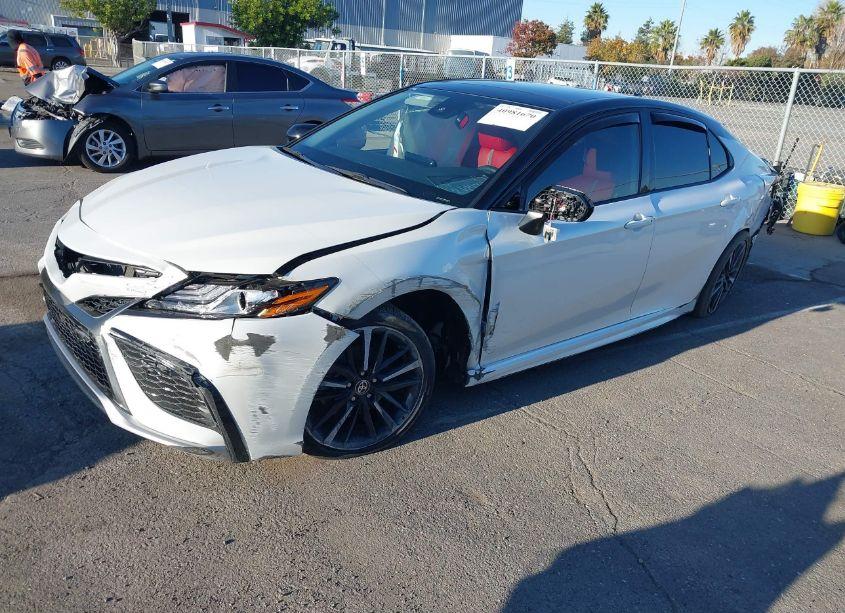 Photo 2 of 2023 Toyota Camry XSE (VIN 4T1K61AK2PU102900)