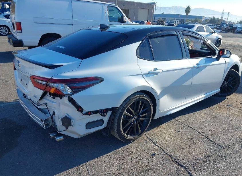 Photo 4 of 2023 Toyota Camry XSE (VIN 4T1K61AK2PU102900)