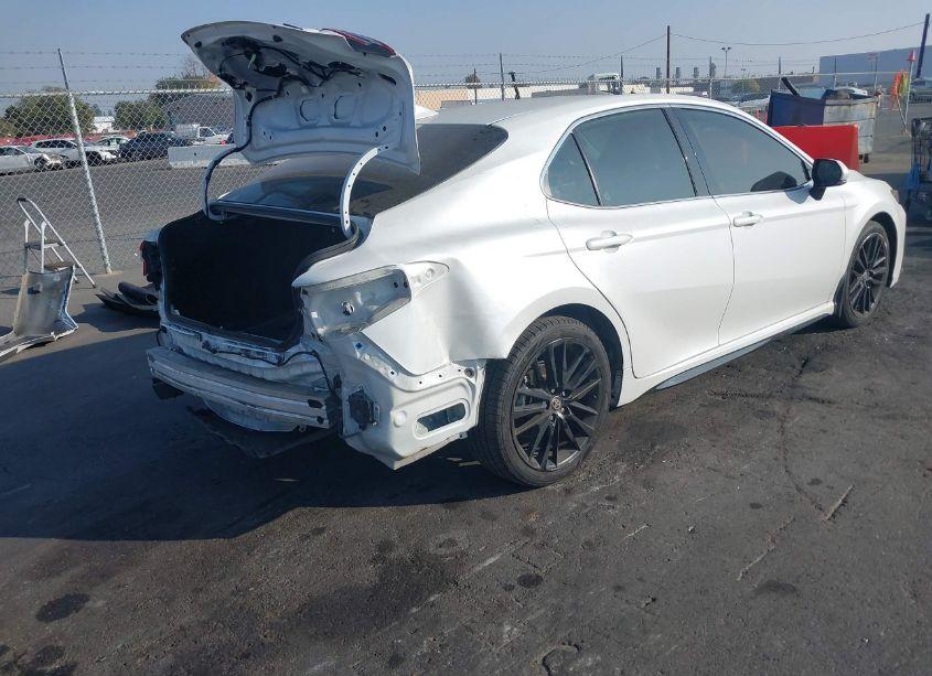 Photo 4 of 2023 Toyota Camry XSE (VIN 4T1K61AK2PU727880)