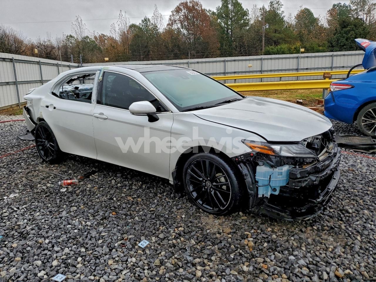 Photo 4 of 2023 TOYOTA CAMRY XSE (VIN 4T1K61AK2PU781695)