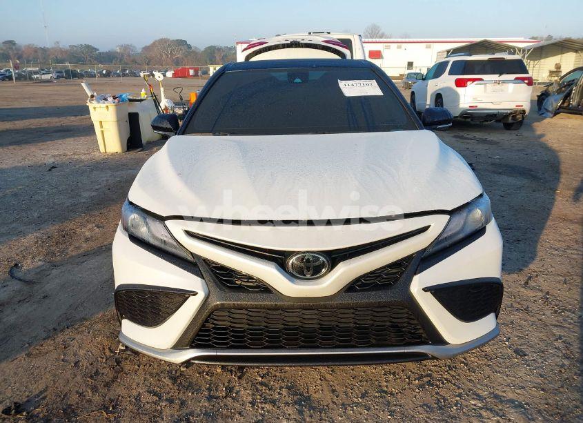 Photo 12 of 2024 Toyota Camry XSE (VIN 4T1K61AK2RU262262)