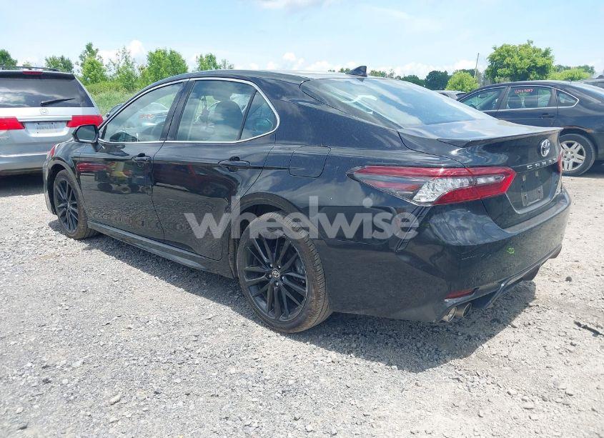 Photo 3 of 2024 Toyota Camry XSE (VIN 4T1K61AK2RU907248)