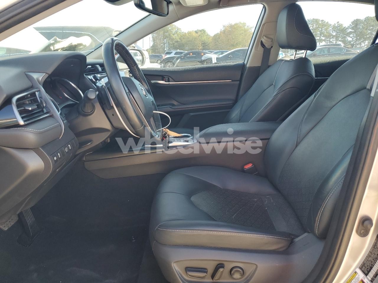 Photo 7 of 2020 TOYOTA CAMRY XSE (VIN 4T1K61AK3LU327952)