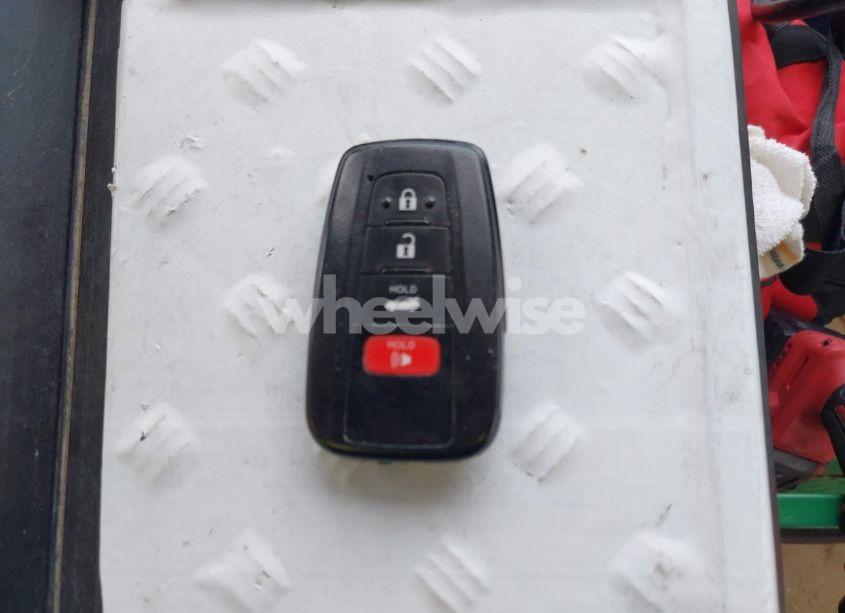 Photo 11 of 2020 Toyota Camry XSE (VIN 4T1K61AK3LU860755)