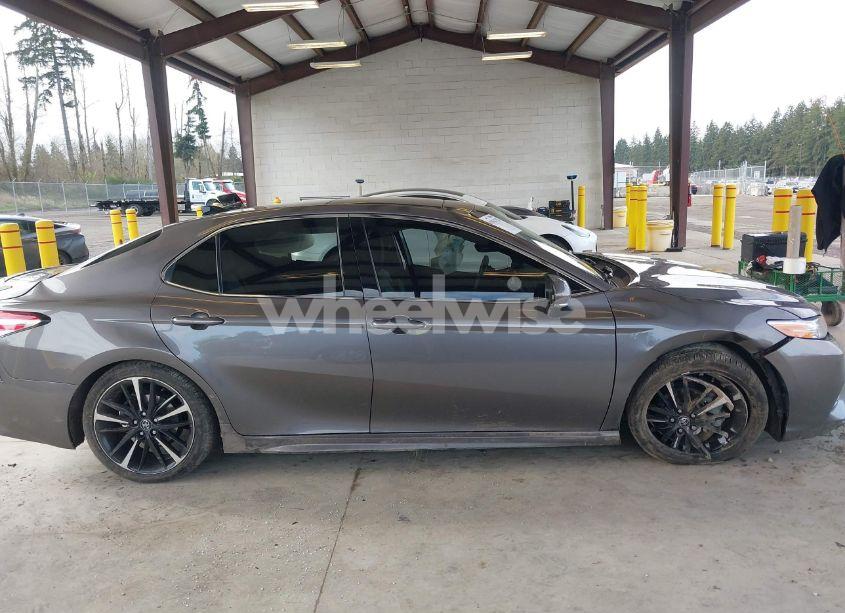 Photo 13 of 2020 Toyota Camry XSE (VIN 4T1K61AK3LU860755)