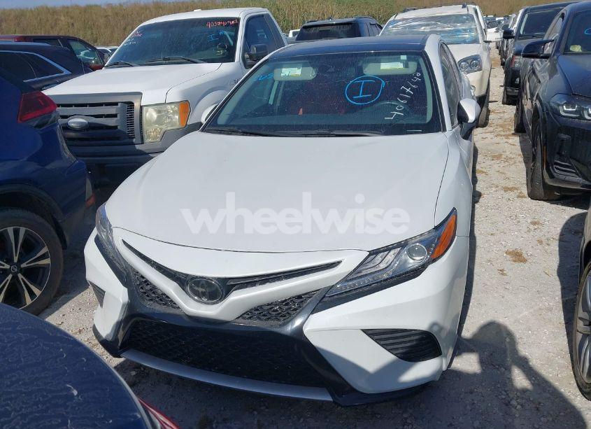 Photo 12 of 2020 Toyota Camry XSE (VIN 4T1K61AK3LU877068)