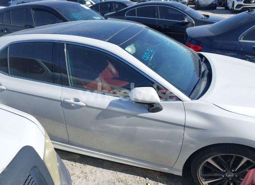 Photo 13 of 2020 Toyota Camry XSE (VIN 4T1K61AK3LU877068)