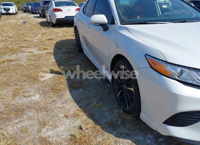 Photo 17 of 2020 Toyota Camry XSE (VIN 4T1K61AK3LU877068)