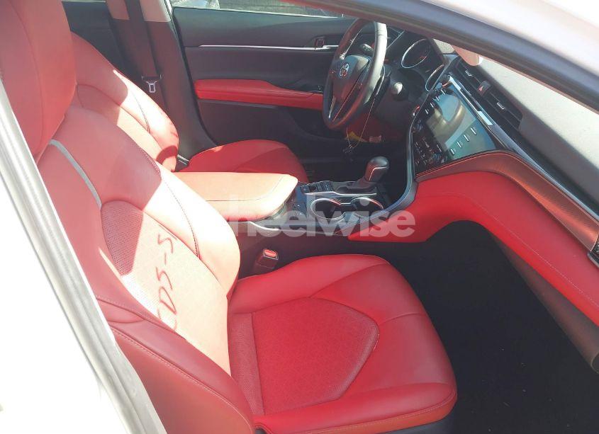 Photo 5 of 2020 Toyota Camry XSE (VIN 4T1K61AK3LU877068)