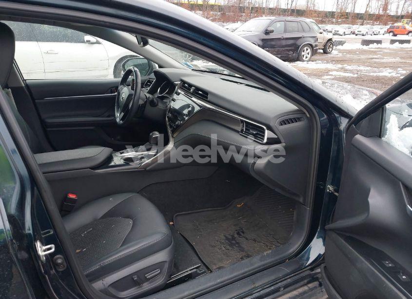 Photo 5 of 2020 Toyota Camry XSE (VIN 4T1K61AK3LU980507)