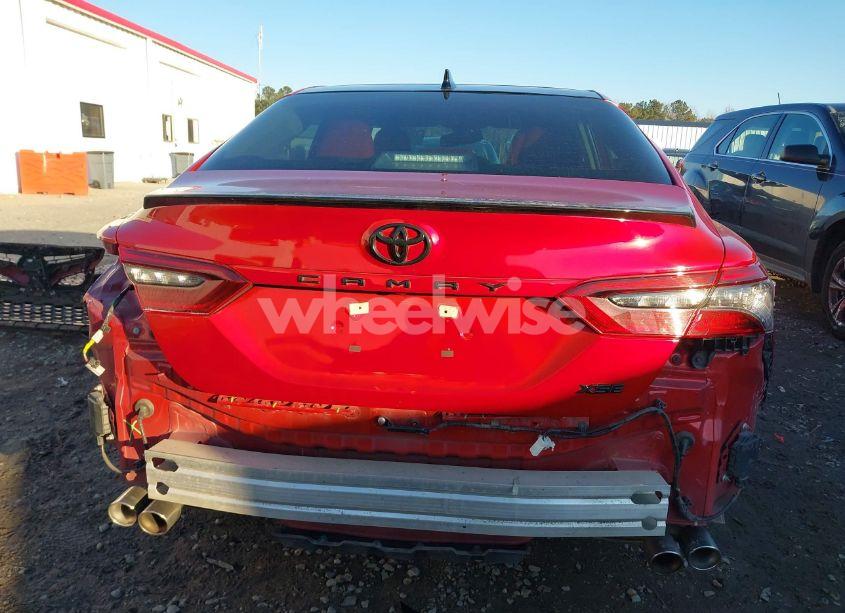 Photo 17 of 2021 Toyota Camry XSE (VIN 4T1K61AK3MU402408)