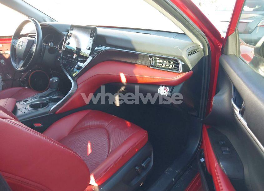 Photo 5 of 2021 Toyota Camry XSE (VIN 4T1K61AK3MU402408)