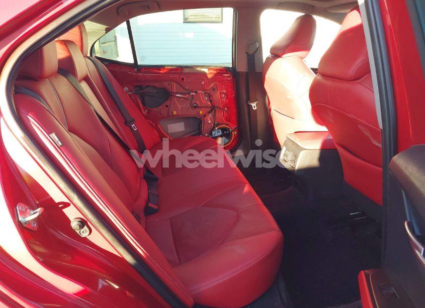 Photo 8 of 2021 Toyota Camry XSE (VIN 4T1K61AK3MU402408)