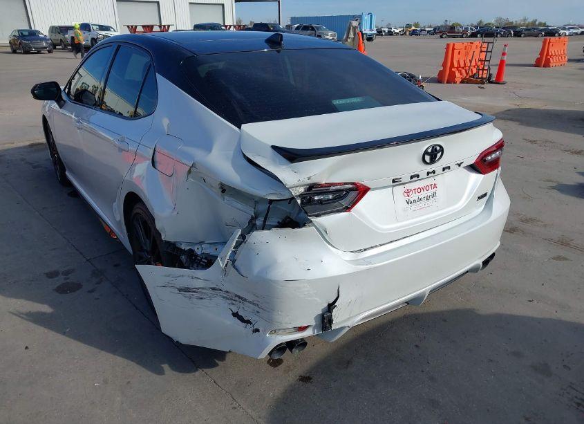 Photo 6 of 2021 Toyota Camry XSE (VIN 4T1K61AK3MU411514)