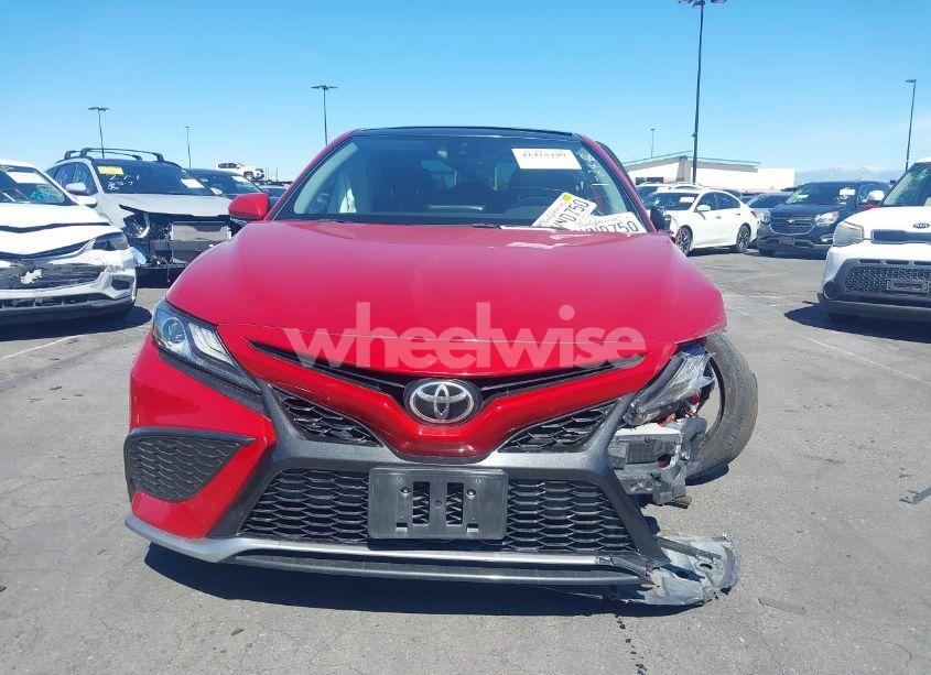 Photo 12 of 2021 Toyota Camry XSE (VIN 4T1K61AK3MU428426)