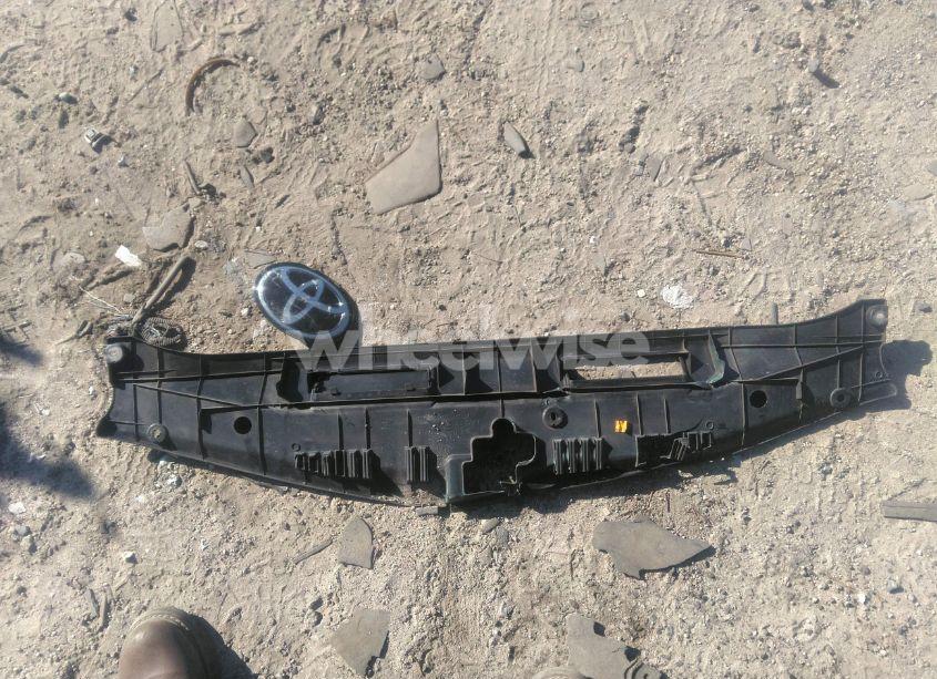 Photo 11 of 2021 Toyota Camry XSE (VIN 4T1K61AK3MU460681)