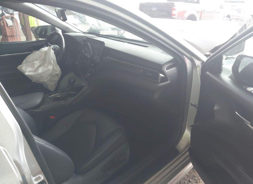 Photo 5 of 2021 Toyota Camry XSE (VIN 4T1K61AK3MU526467)