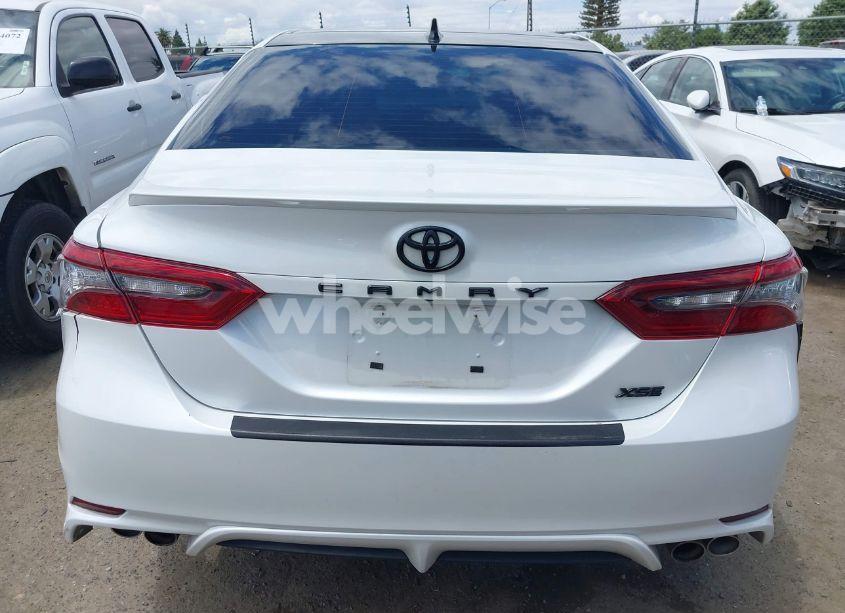 Photo 16 of 2021 Toyota Camry XSE (VIN 4T1K61AK3MU584563)