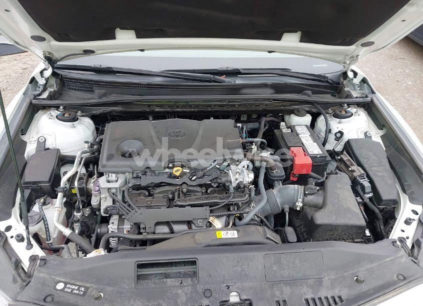 Photo 10 of 2022 Toyota Camry XSE (VIN 4T1K61AK3NU015925)