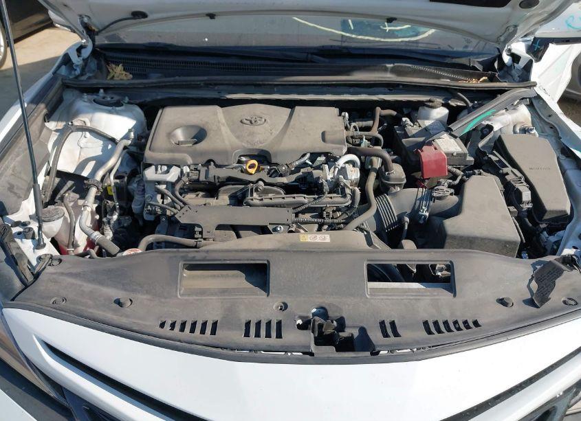 Photo 10 of 2022 Toyota Camry XSE (VIN 4T1K61AK3NU020896)