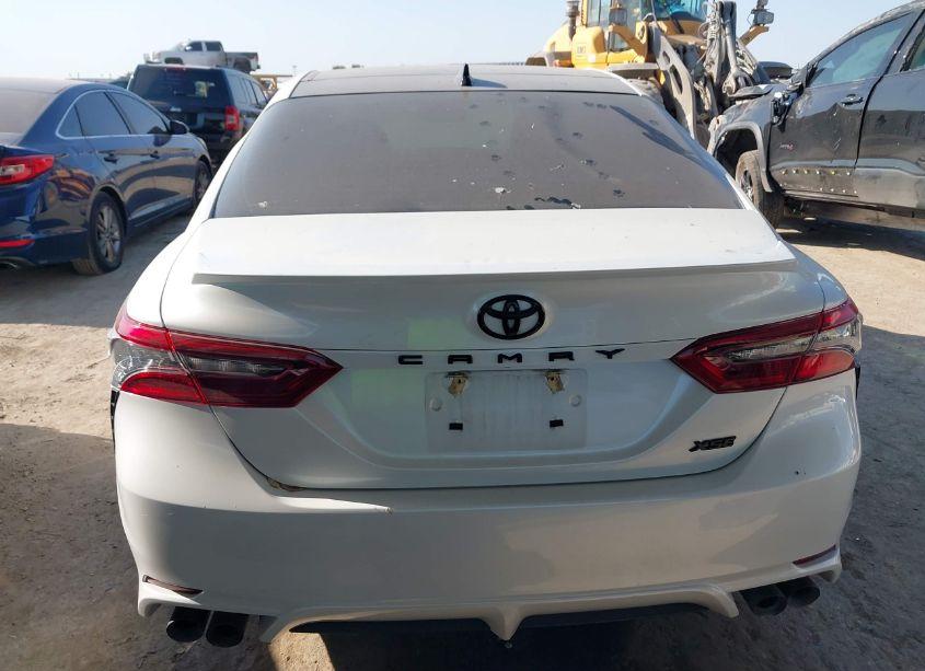 Photo 17 of 2022 Toyota Camry XSE (VIN 4T1K61AK3NU020896)