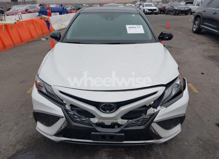 Photo 12 of 2022 Toyota Camry XSE (VIN 4T1K61AK3NU024818)