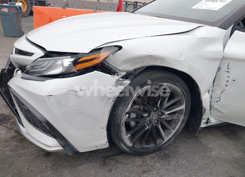 Photo 6 of 2022 Toyota Camry XSE (VIN 4T1K61AK3NU024818)