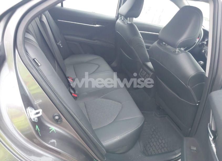 Photo 8 of 2022 Toyota Camry XSE (VIN 4T1K61AK3NU030604)