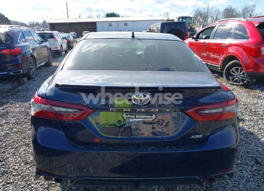 Photo 16 of 2022 Toyota Camry XSE (VIN 4T1K61AK3NU033843)