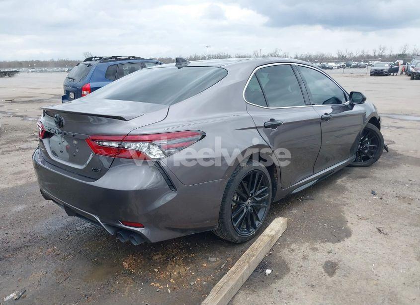 Photo 4 of 2022 Toyota Camry XSE (VIN 4T1K61AK3NU034345)