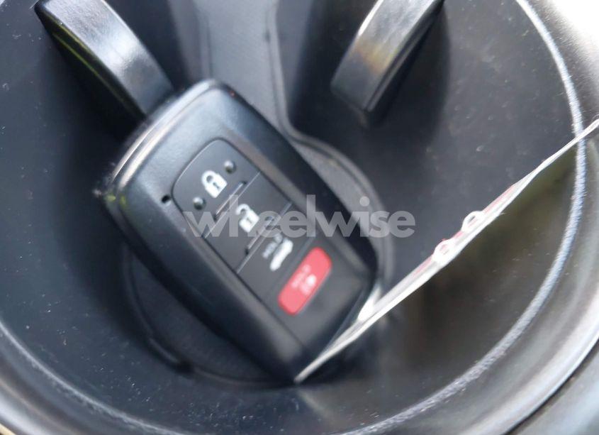 Photo 11 of 2022 Toyota Camry XSE (VIN 4T1K61AK3NU073694)