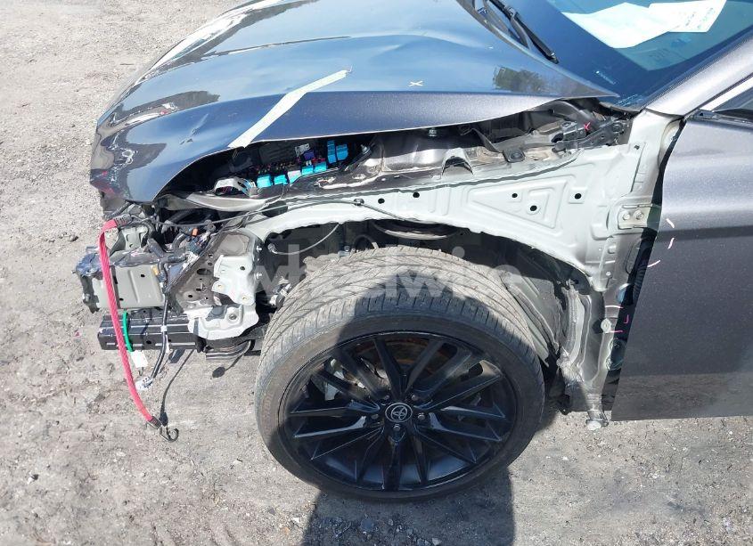 Photo 6 of 2022 Toyota Camry XSE (VIN 4T1K61AK3NU073694)