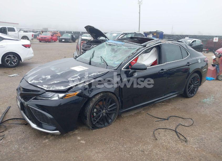 Photo 2 of 2023 Toyota Camry XSE (VIN 4T1K61AK3PU170655)