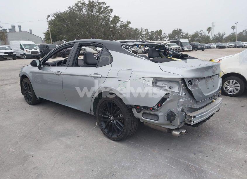 Photo 3 of 2023 Toyota Camry XSE (VIN 4T1K61AK3PU182093)
