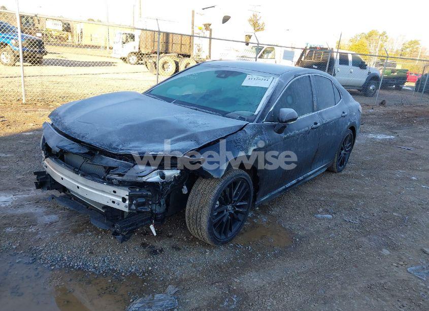 Photo 2 of 2024 Toyota Camry XSE (VIN 4T1K61AK3RU848565)