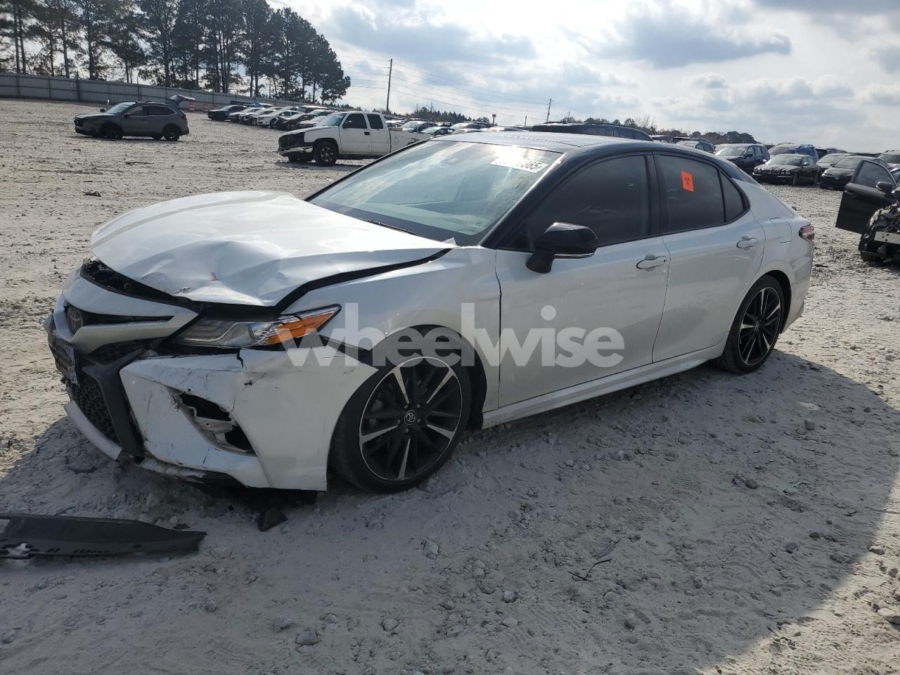 2020 TOYOTA CAMRY XSE (VIN 4T1K61AK4LU301389) main photo