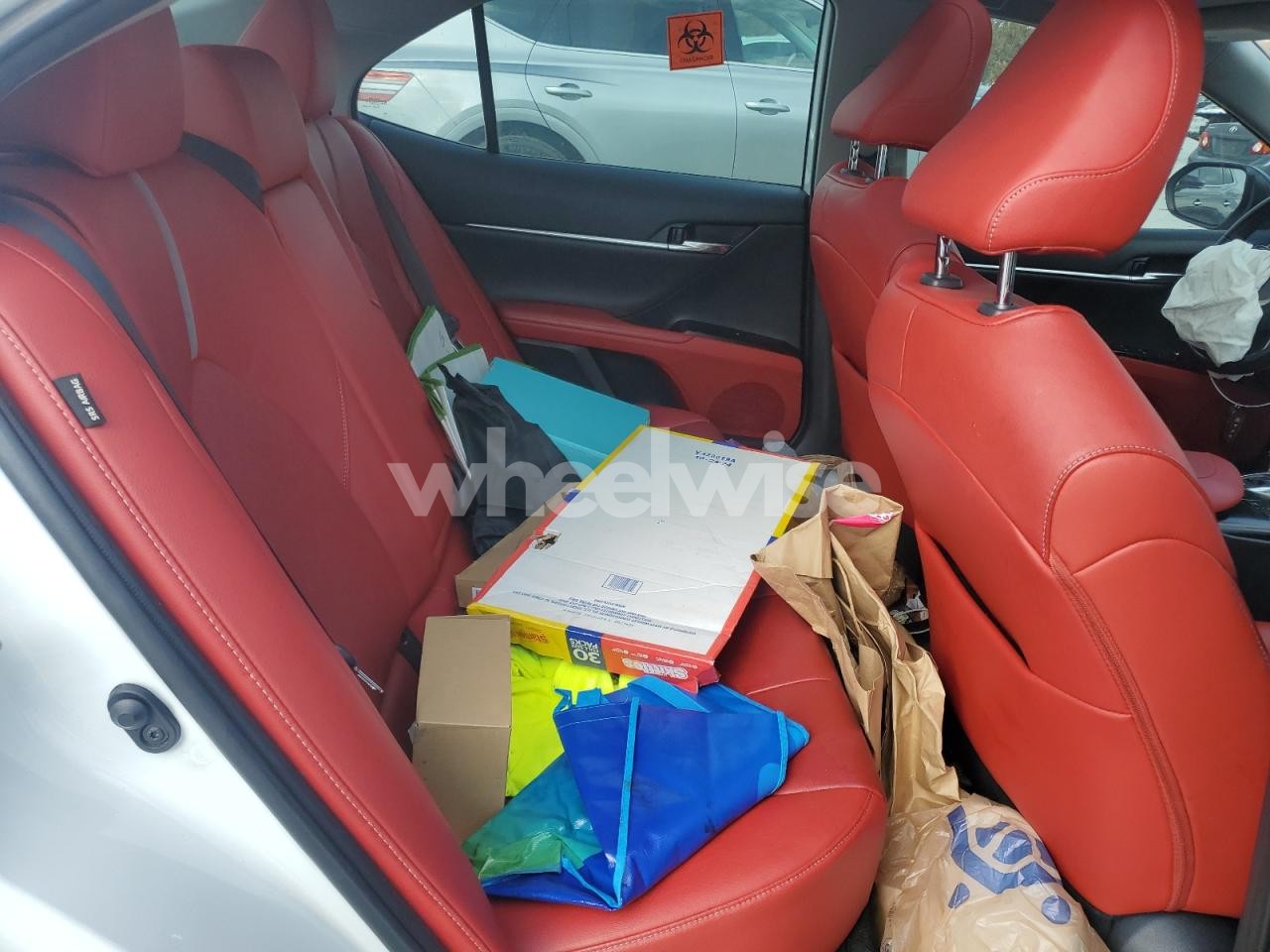 Photo 10 of 2020 TOYOTA CAMRY XSE (VIN 4T1K61AK4LU301389)