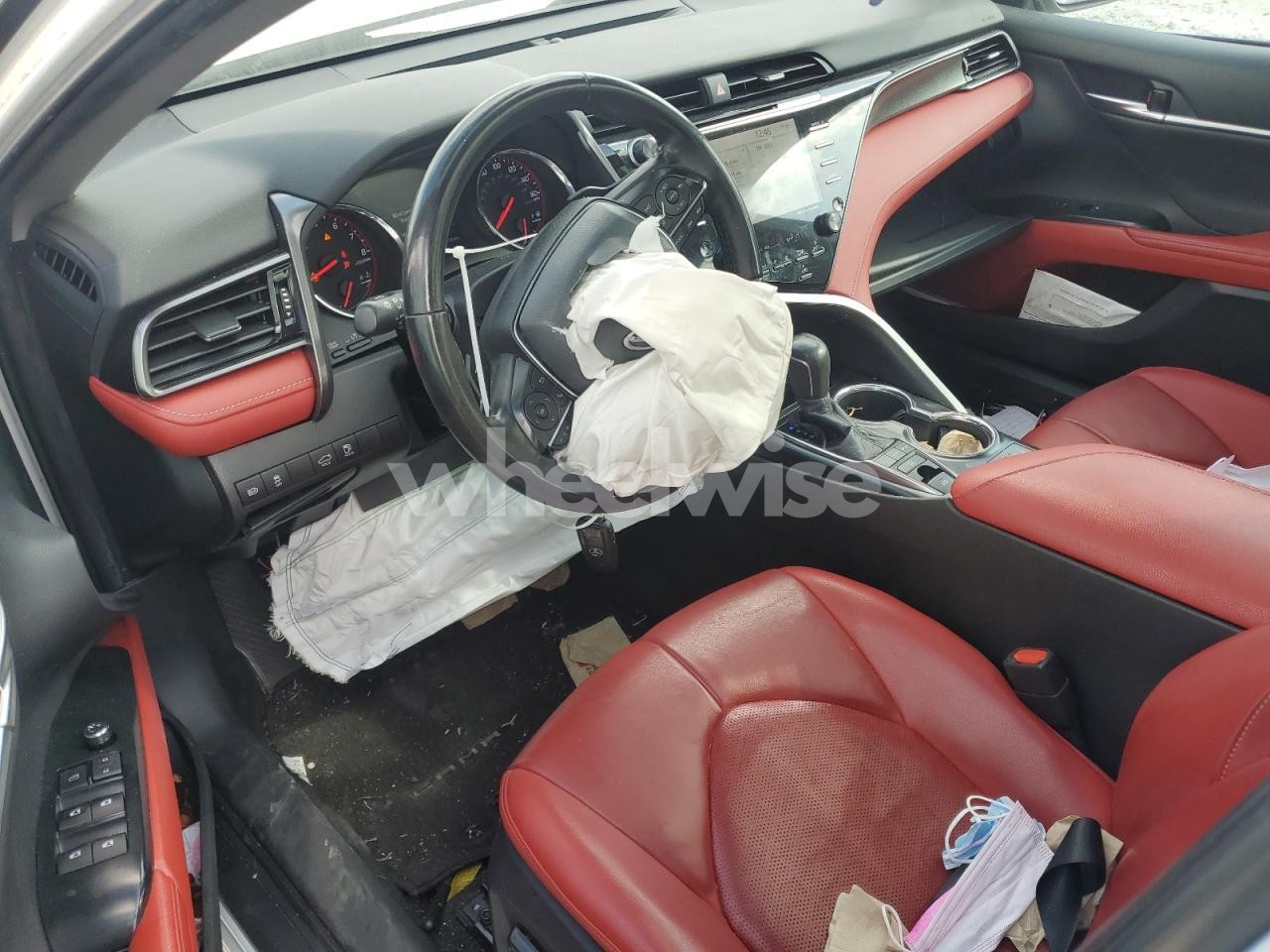 Photo 8 of 2020 TOYOTA CAMRY XSE (VIN 4T1K61AK4LU301389)