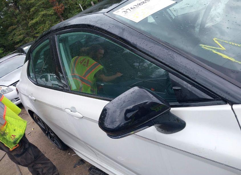 Photo 14 of 2020 Toyota Camry XSE (VIN 4T1K61AK4LU367201)