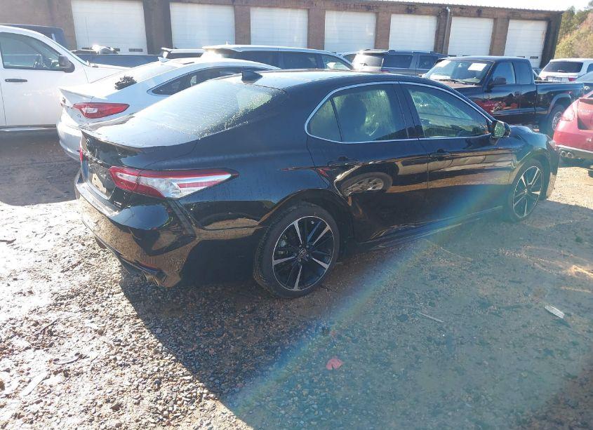 Photo 4 of 2020 Toyota Camry XSE (VIN 4T1K61AK4LU956216)